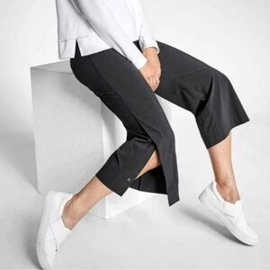 Athleta Tribeca Cropped Pant